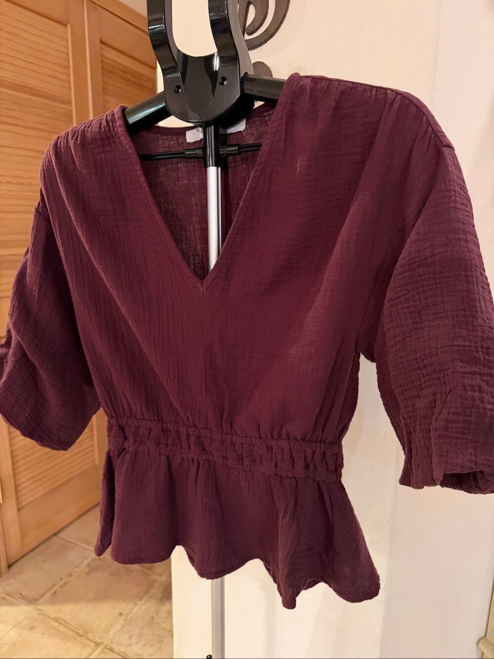 NWOT Joe’s Jeans Vineyard Wines Collection, smocked, flounce top